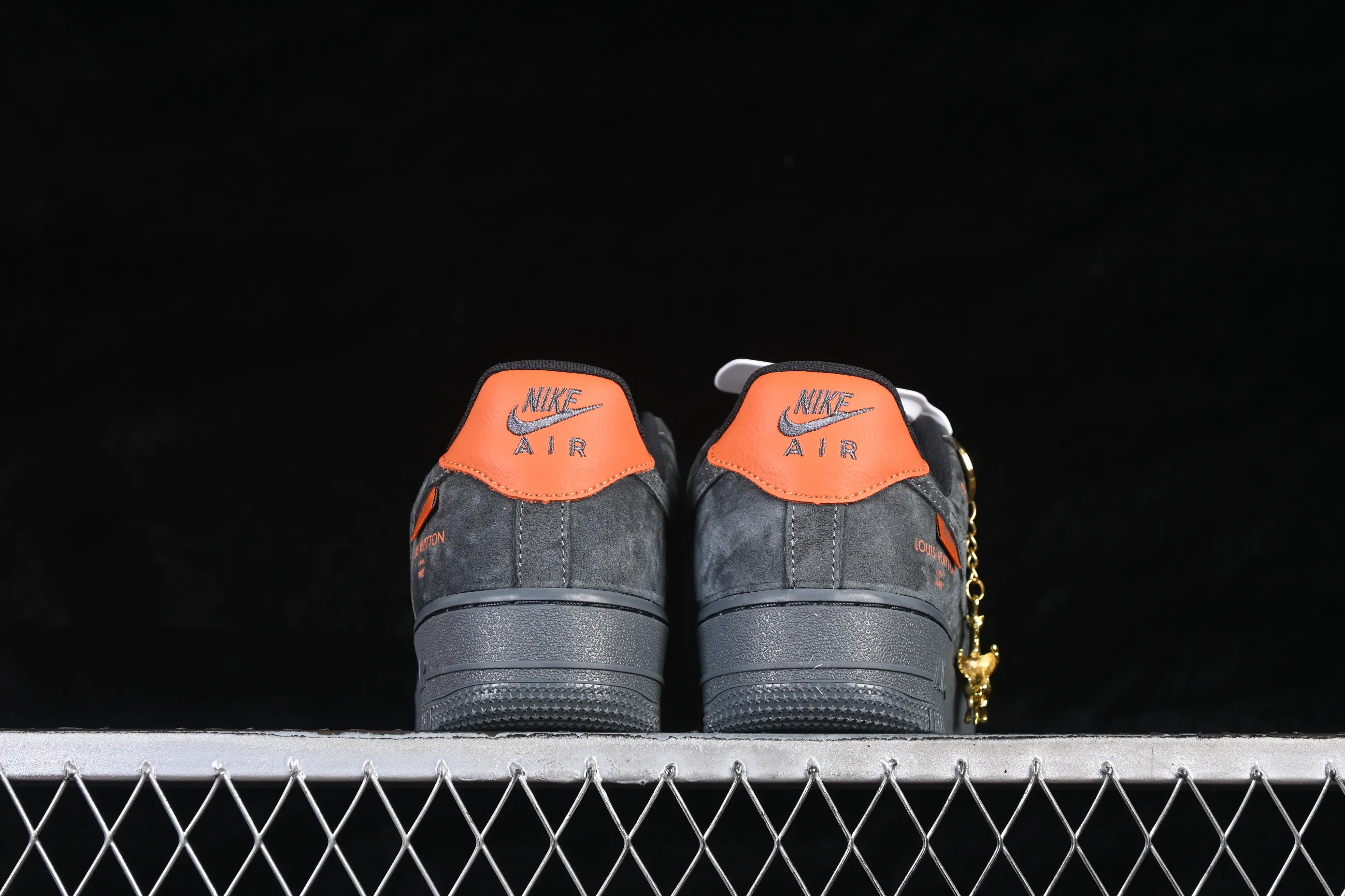 All Categories Nk Air Force 1 Air Force Series Nk Air Force 1 Low Air Force Low Nike Air Force 1'07 Low Year of the Horse Limited Edition Gray with Orange Air Force 1 Low-top Casual Sneakers FV3694-105